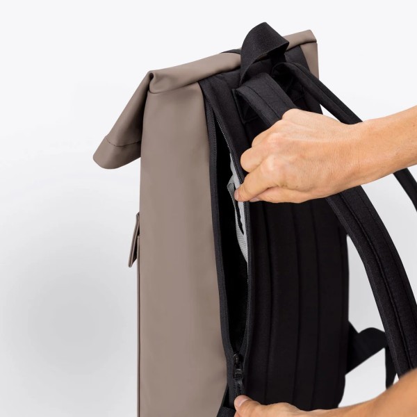 Σακίδιο Πλάτης Ucon Acrobatics Jannik Mini Lotus Infinity Series 127311LI43424 Dark Sand ΣΑΚΙΔΙΑ ΠΛΑΤΗΣ