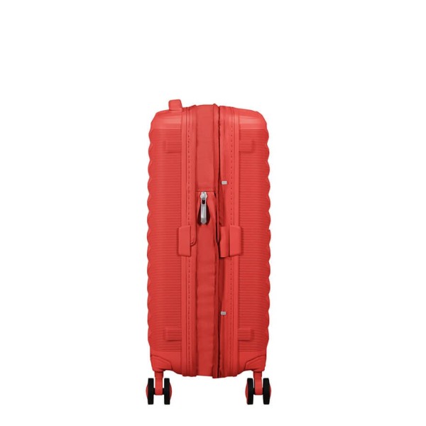 Βαλίτσα Καμπίνας Σκληρή American Tourister Fastforward 55x40x20/23cm 155259-A683 Sunset Coral