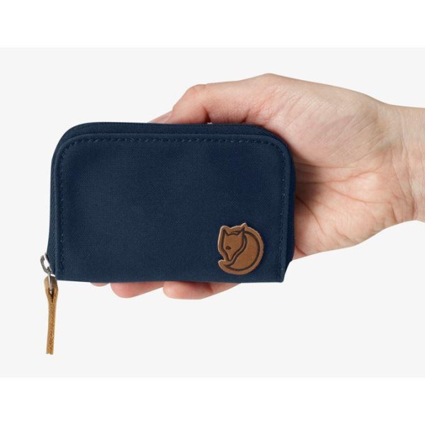 Καρτοθήκη Fjallraven Zip Card Holder 24218-633 Dark Olive