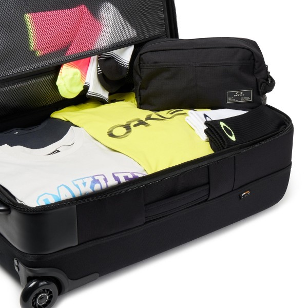 Βαλίτσα Μεσαία Μαλακή Oakley Icon 921456-02E Blackout