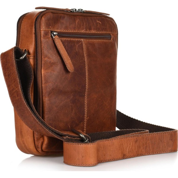 Τσάντα 'Ωμου Δερμάτινη The Chesterfield Brand C48.071731 Cognac ΤΣΑΝΤΕΣ & ΠΟΡΤΟΦΟΛΙΑ