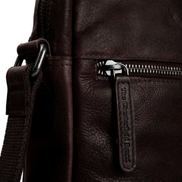 Τσαντάκι Ώμου Δερμάτινο The Chesterfield Brand Dessau C48.098901 Brown ΤΣΑΝΤΕΣ & ΠΟΡΤΟΦΟΛΙΑ