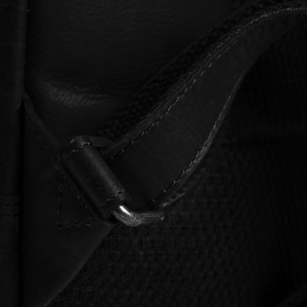 Σακίδιο Πλάτης The Chesterfield Brand Dortmund C58.018500 Μαύρο ΣΑΚΙΔΙΑ ΠΛΑΤΗΣ