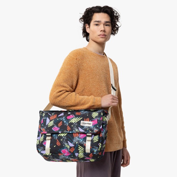 Τσάντα Ώμου - Ταχυδρομικός Σάκος Eastpak Delegate+ EK26E6O41 Laptop 17