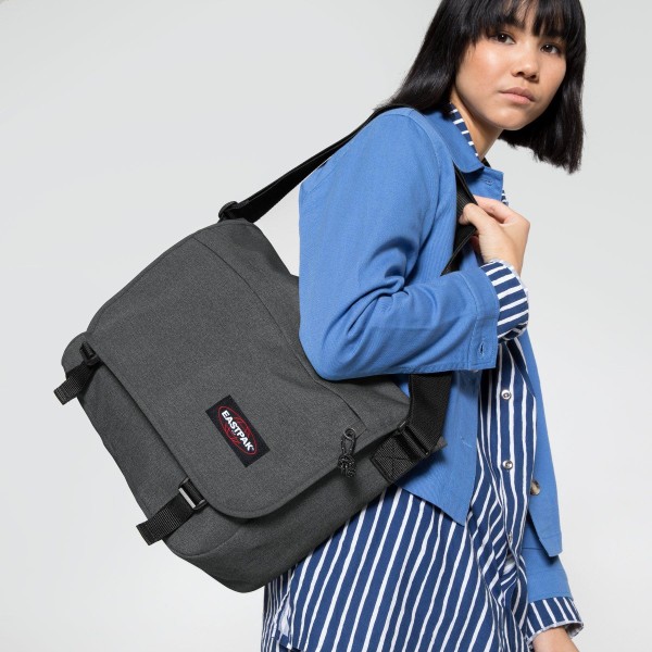 Ταχυδρομικός Σάκος Ώμου Eastpak Delegate+ Laptop 17