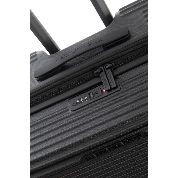 Βαλίτσα Μεγάλη Σκληρή Επεκτεινόμεvη Mandarina Duck Tank Case P10FSV24 Spinner 75cm Black ΒΑΛΙΤΣΕΣ & ΣΑΚΟΙ ΤΑΞΙΔΙΟΥ