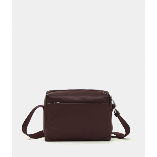Τσάντα Ώμου Mandarina Duck MD20 Leather Medium Crossbody Bag P10TKTV8 Sin