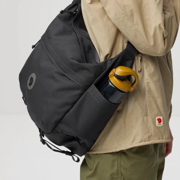 Τσάντα ώμου Ταχυδρομική Fjallraven Farden Crossbody 23200340-037 Black