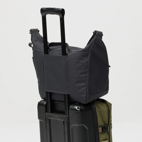 Τσάντα ώμου Ταχυδρομική Fjallraven Farden Crossbody 23200340-037 Black