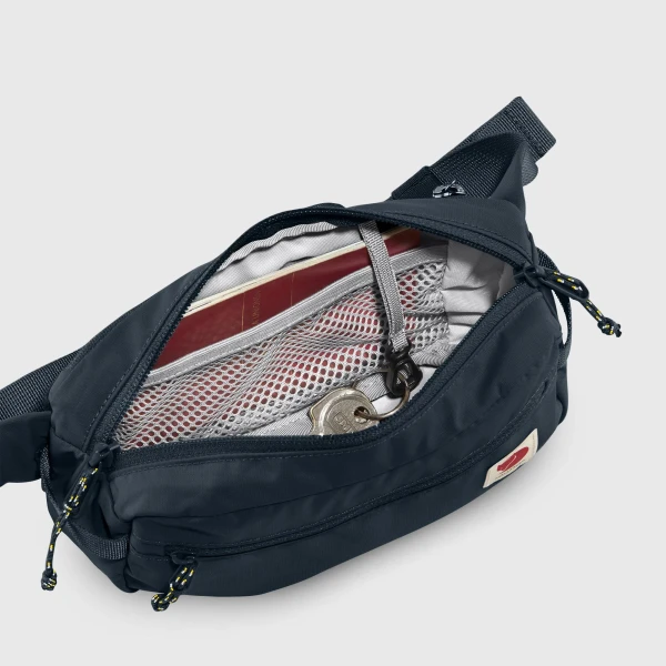Τσαντάκι Mέσης Fjallraven High Pack Coast Hip Pack 23223-560 Navy ΤΣΑΝΤΕΣ & ΠΟΡΤΟΦΟΛΙΑ Τσαντάκι Mέσης Fjallraven High Pack Coast Hip Pack 23223-560 Navy ΤΣΑΝΤΕΣ & ΠΟΡΤΟΦΟΛΙΑ