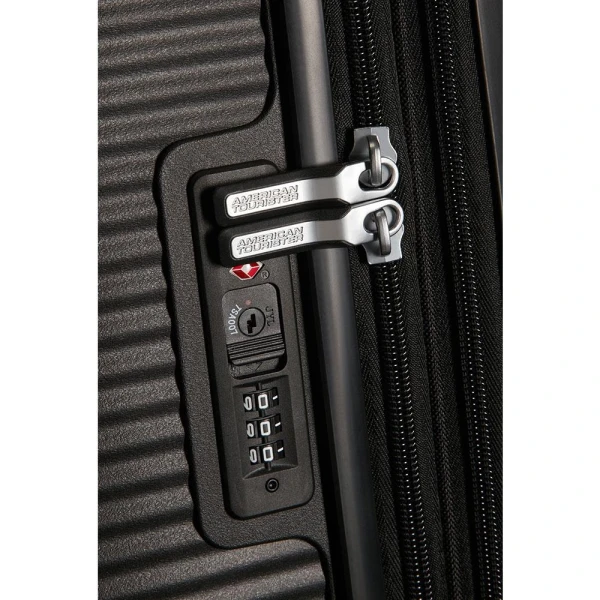 Βαλίτσα Καμπίνας Σκληρή American Tourister Soundbox Spinner 55cm Exp 88472-1027 Bass Black ΒΑΛΙΤΣΕΣ & ΣΑΚΟΙ ΤΑΞΙΔΙΟΥ Βαλίτσα Καμπίνας Σκληρή American Tourister Soundbox Spinner 55cm Exp 88472-1027 Bass Black ΒΑΛΙΤΣΕΣ & ΣΑΚΟΙ ΤΑΞΙΔΙΟΥ